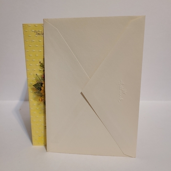 VINTAGE Hallmark | Textured Flower Mother's Day Card - Picture 6 of 6